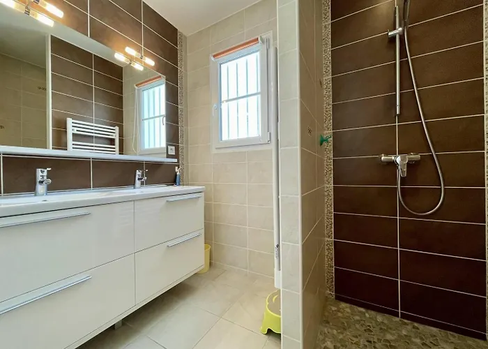 Maison 4 Pieces 7 Couchages Denis D'oleron Sdo000-076 Villa Saint-Denis-dʼOléron