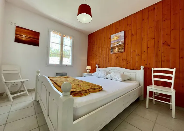 Maison 4 Pieces 7 Couchages Denis D'oleron Sdo000-076 * Saint-Denis-dʼOléron